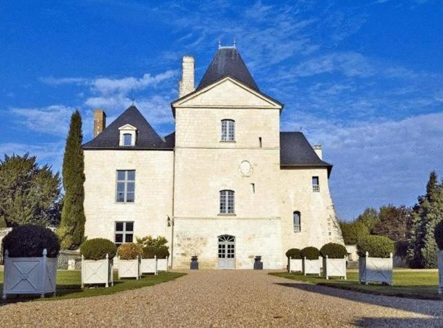 Chateau De Charge Hotel Tours Buitenkant foto